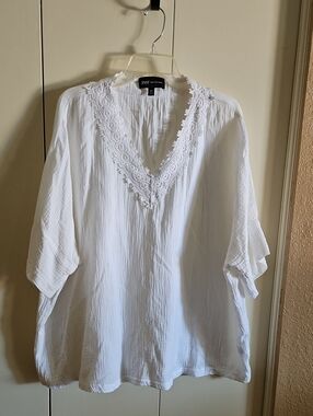 White V-Neck Lace Trim Women's Top